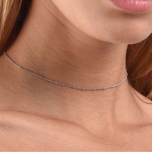 Choker necklace
